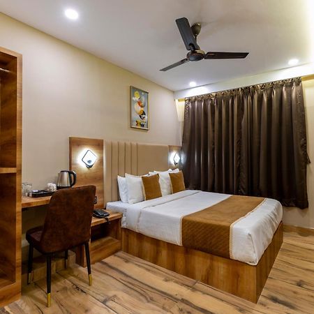 Hotel Zara International Мумбаї Екстер'єр фото