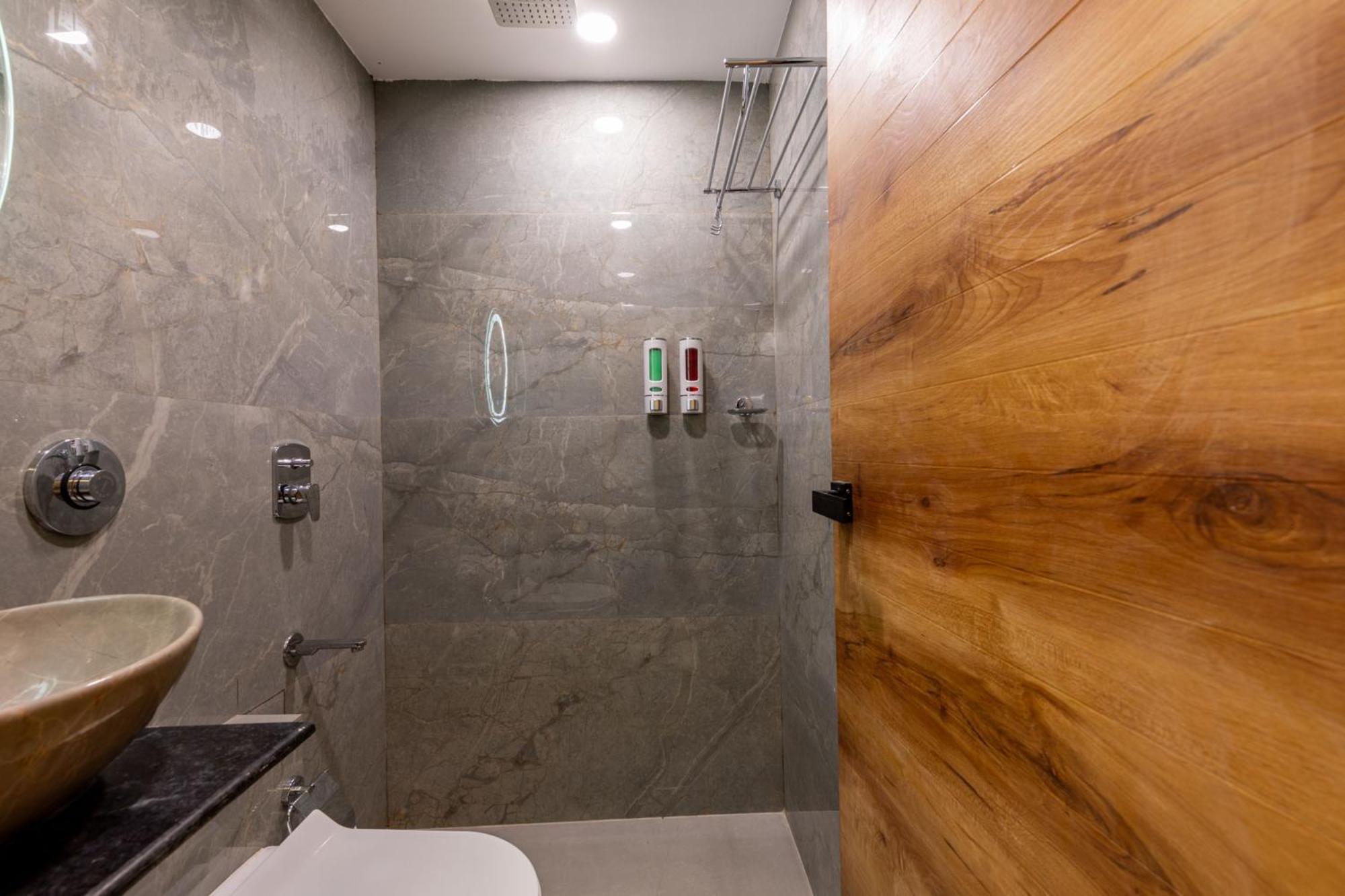 Hotel Zara International Мумбаї Екстер'єр фото